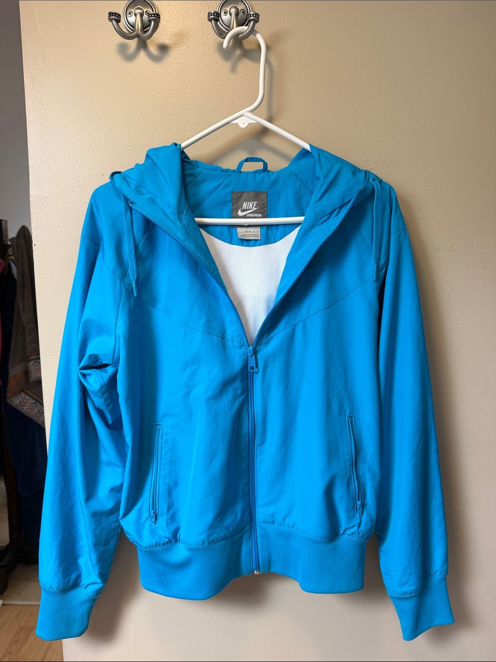 Nike Women’s Hooded Bomber Jacket - Bright Turquoise